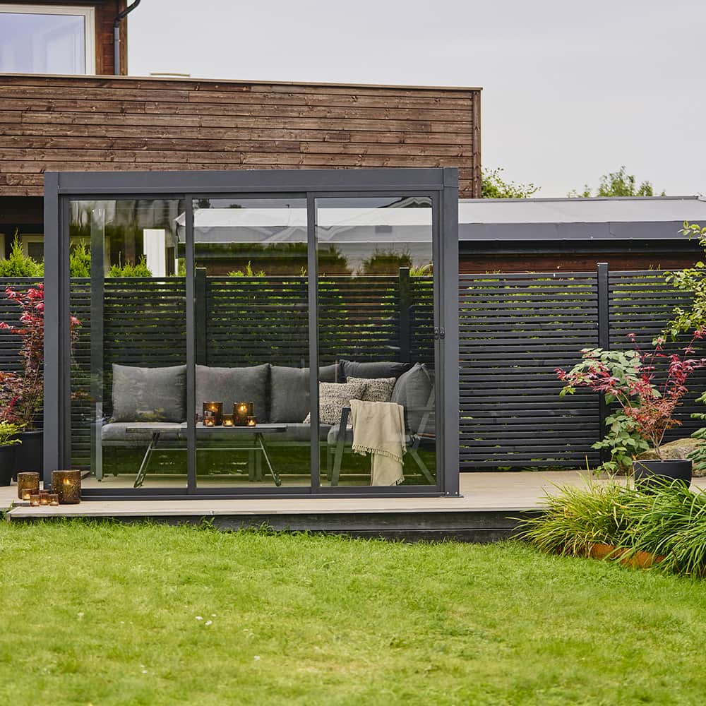 Pergola Skyvedør i glass 370x218cm - Sort