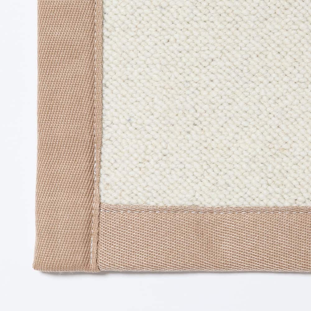 Pollux teppe målsøm