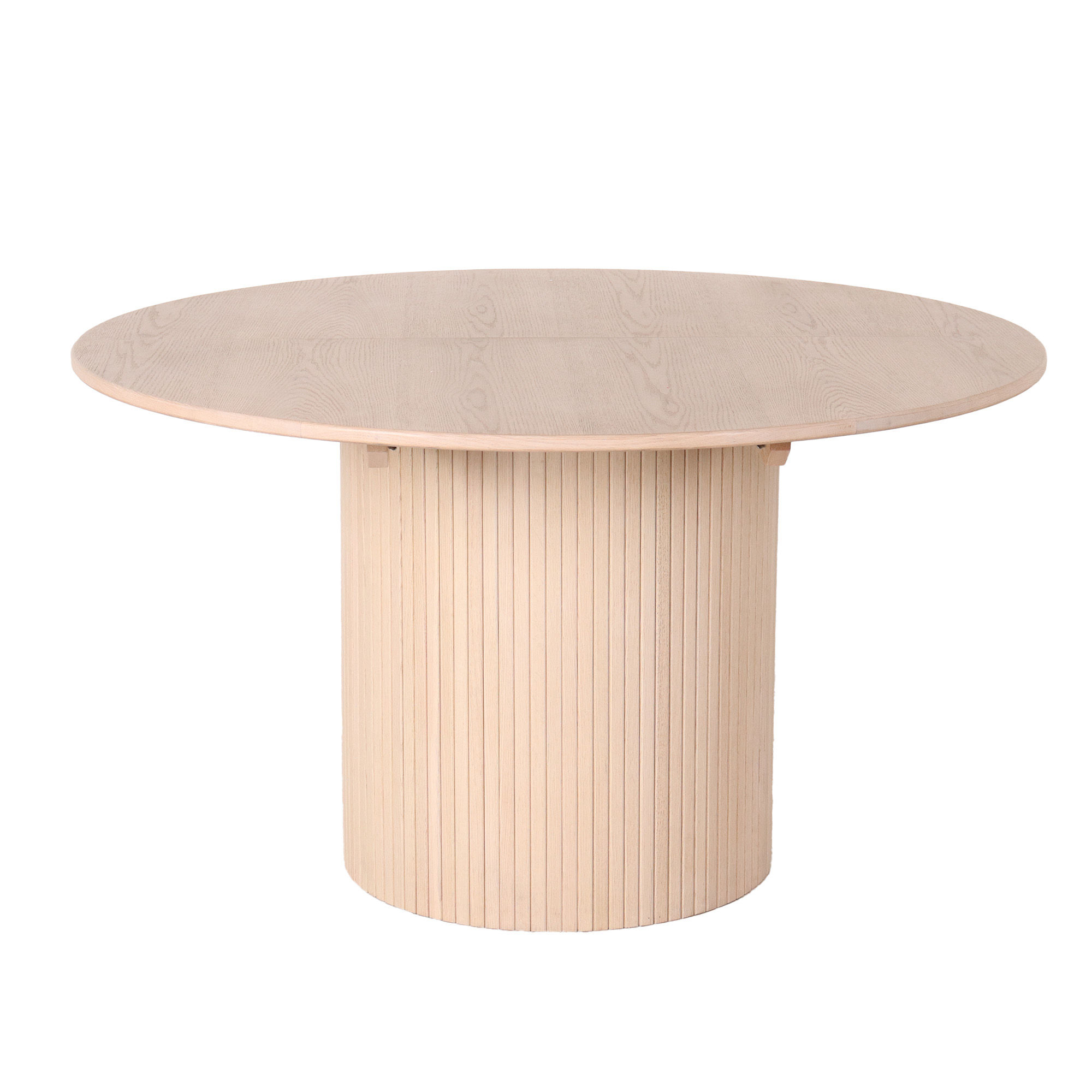 Bornholm Spisebord Ø130, inkl 1 stk illeggsplate, hvitpigmentert eik